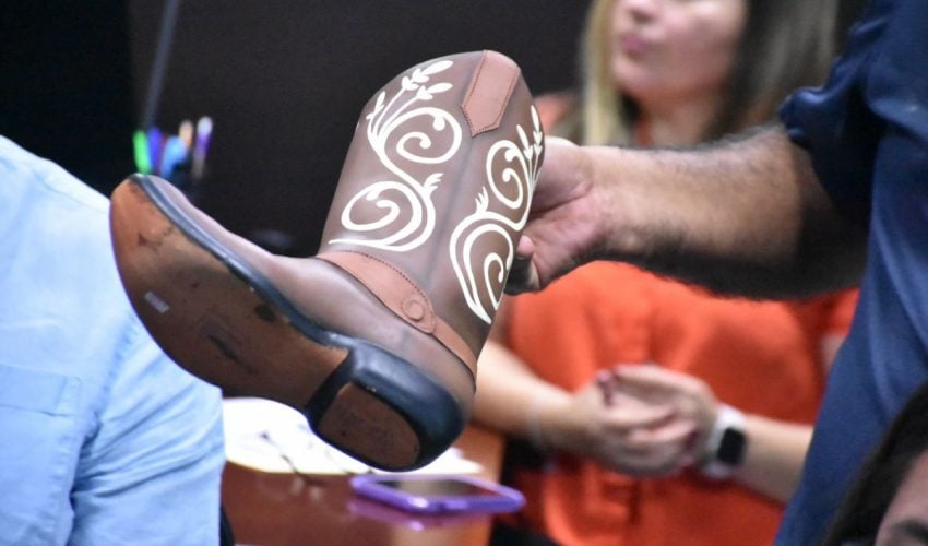 Ofrece Turismo vitrina del AIFA para las y los artesanos tamaulipecos.