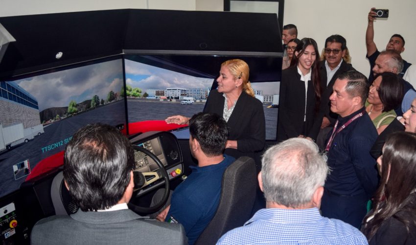 FORTALECE UTNL VÍNCULOS CON LA AGENCIA NACIONAL DE ADUANAS PARA CONTRATACIÓN DE EGRESADOS