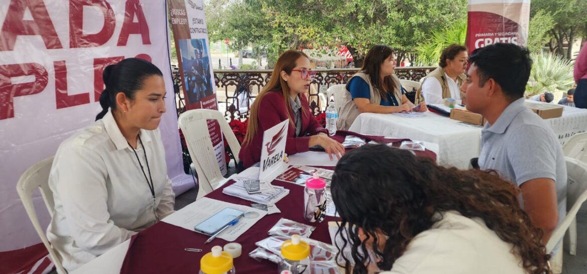Ofrece Jornada de Empleo vacantes, hoy jueves en la plaza principal de Reynosa.