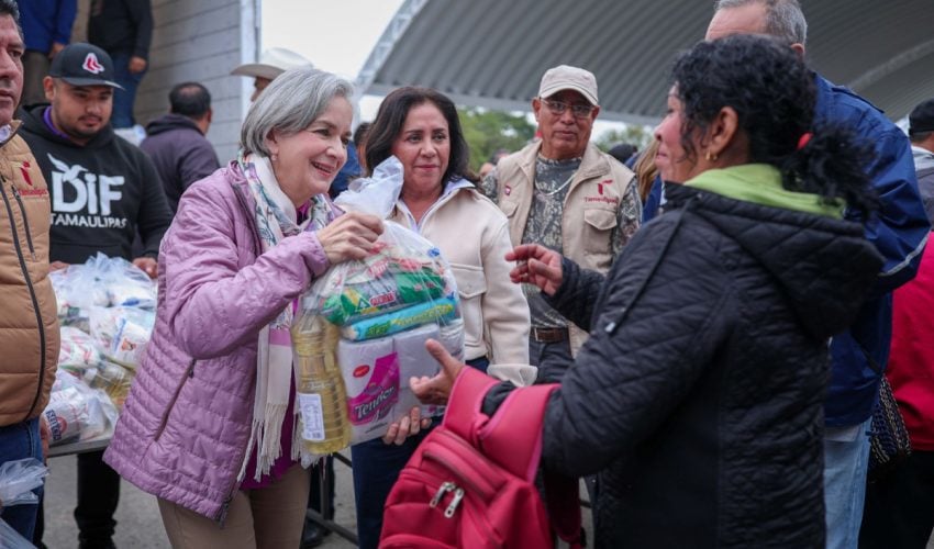 Lleva María de Villarreal miles de apoyos a Xicoténcatl con la Brigada Transformando Familias.
