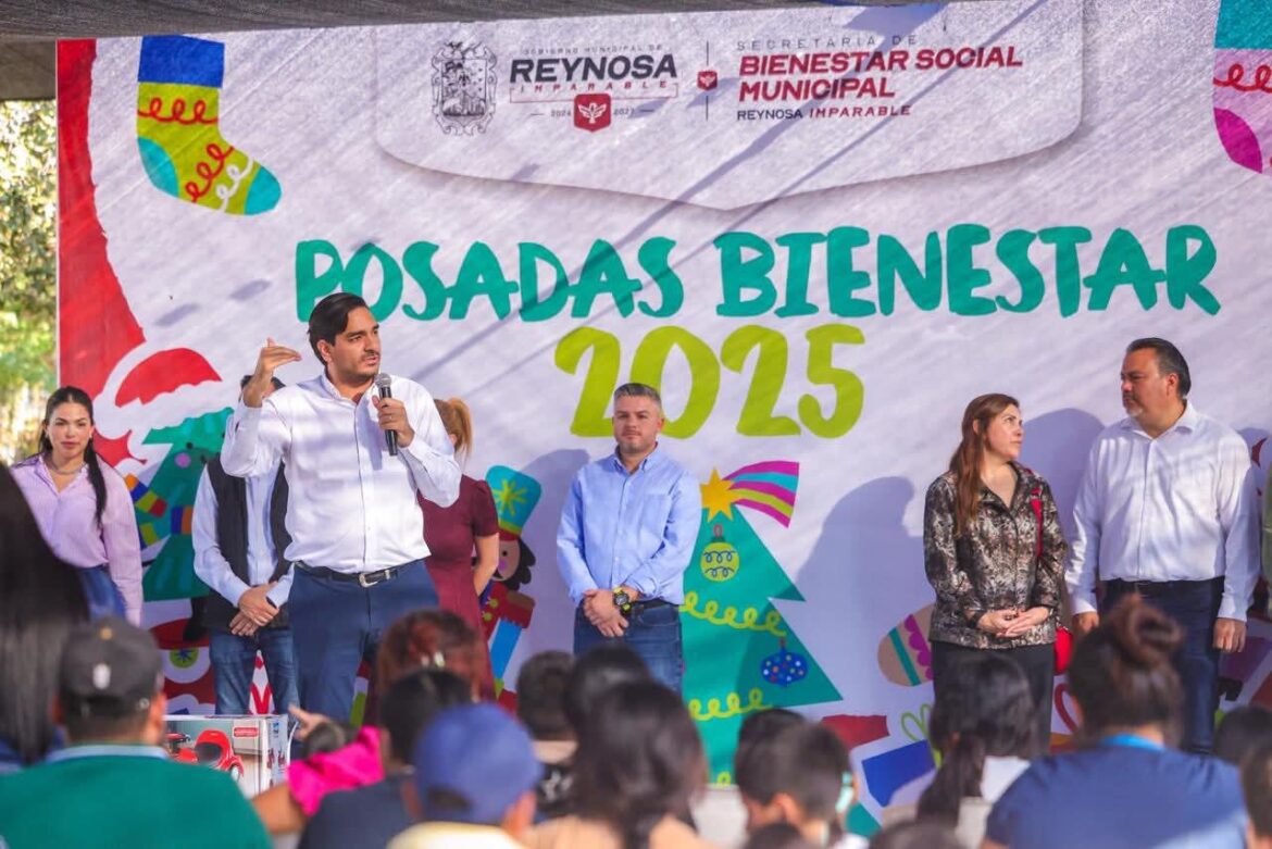 Llevó Gobierno de Carlos Peña Ortiz alegría y regalos a Unidad Obrera