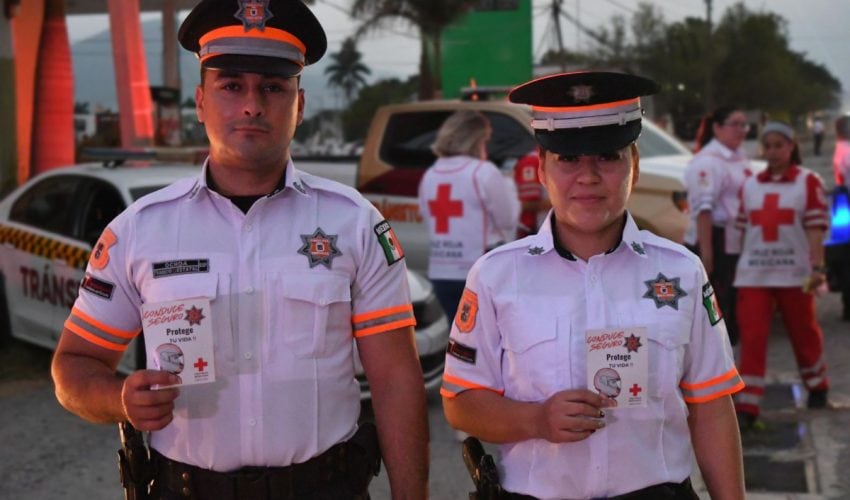 Participa Tránsito Estatal en operativo interinstitucional de prevención de accidentes viales.