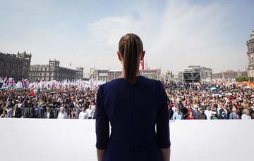Siete años de transformación. Zócalo de la Ciudad de México.