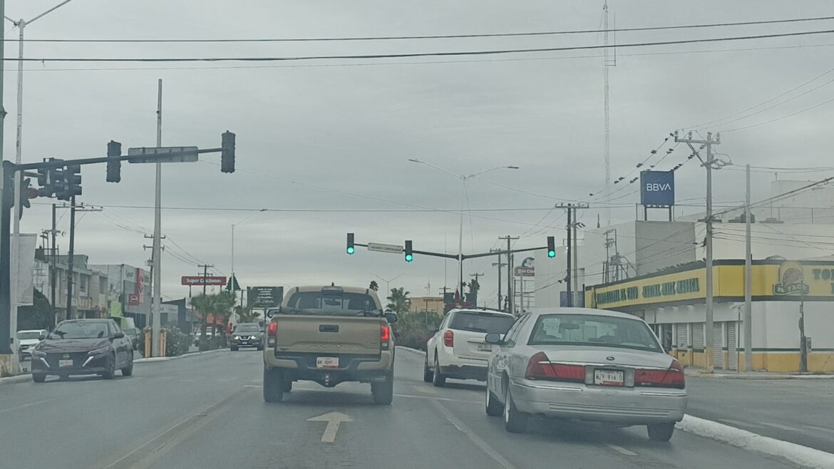 Supervisa y atiende Gobierno de Reynosa funcionamiento de semáforos.