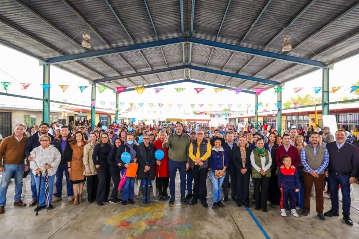 Reunió Audiencia Pública Día del Pueblo a familias de Villas de Imaq