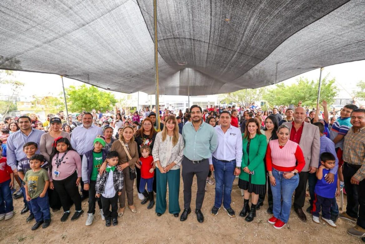 Se reunieron colonos de Caracoles por invitación del Alcalde Carlos Peña Ortiz.