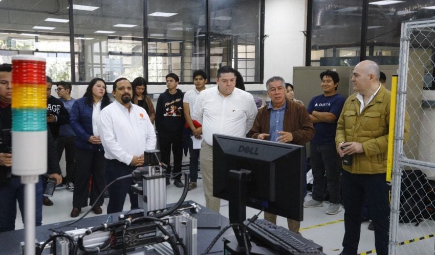 Impulsa convenio UTTN–UPALT la capacitación docente en alta tecnología.